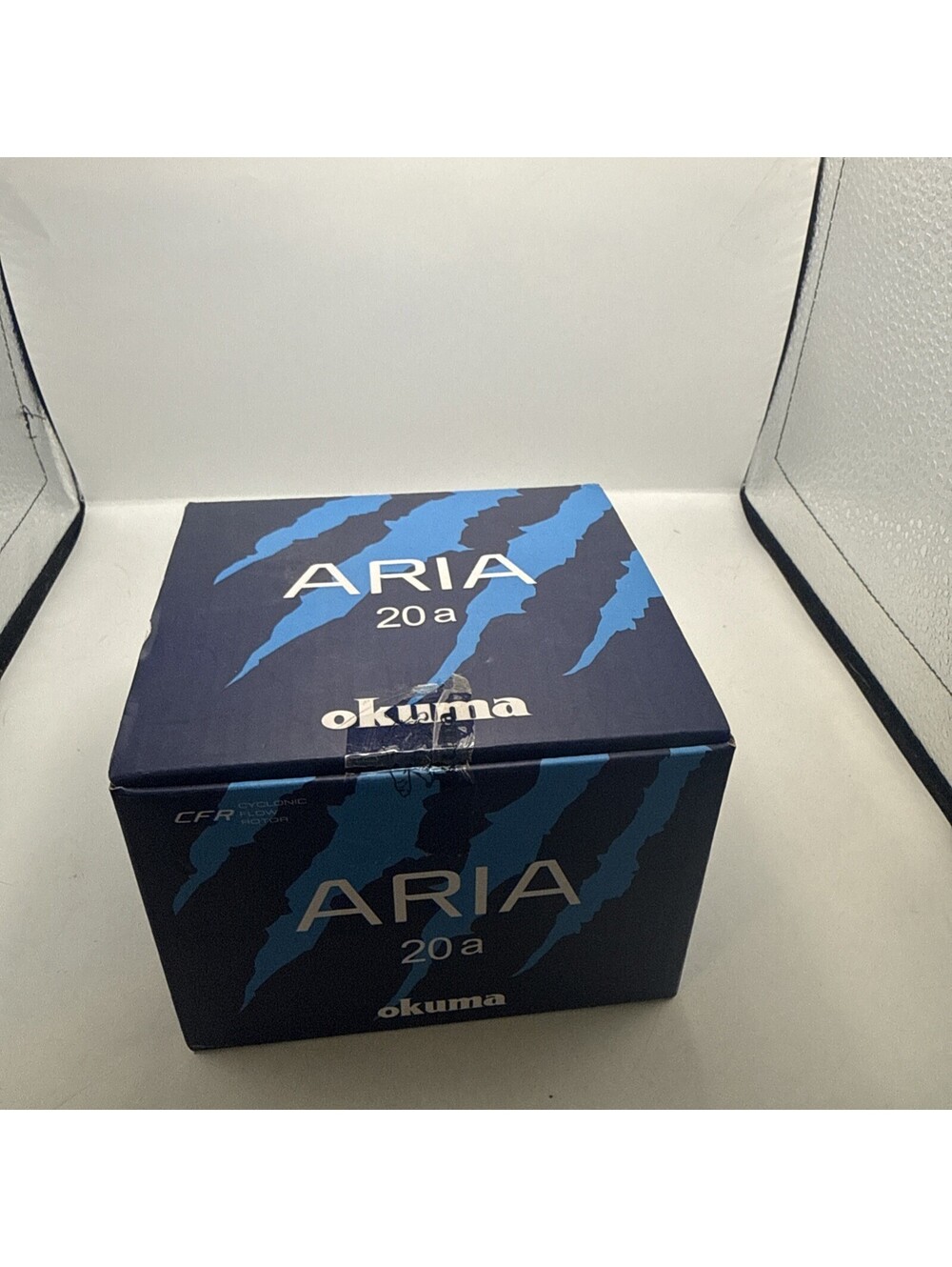Okuma Aria-20a spinning reel